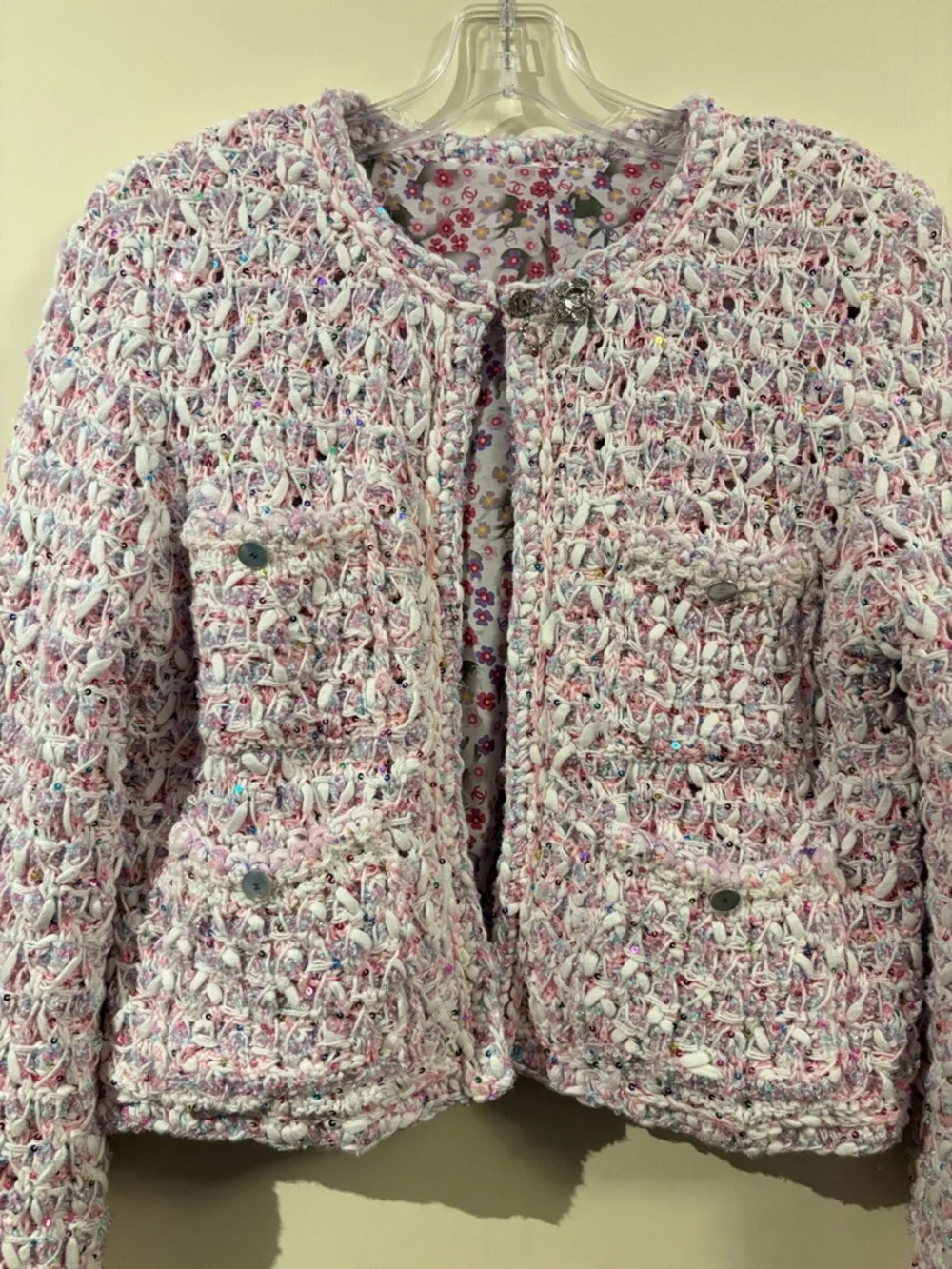 NWOT CHANEL SAMPLE Textured Woven with sequins Jacket in Pastels Sz 40